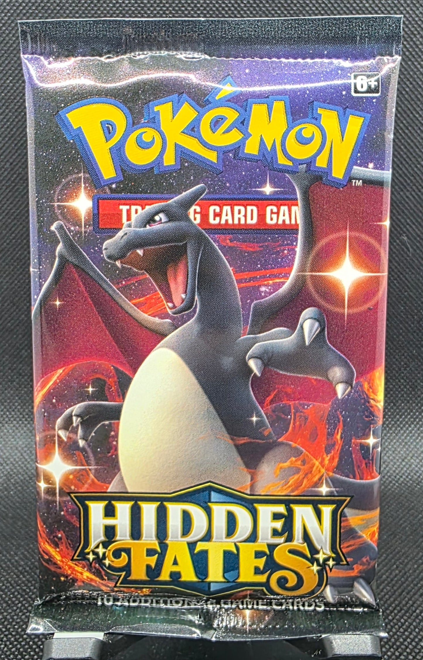 Hidden Fates - Booster Pack (unweighed)